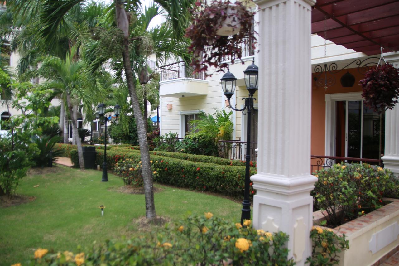 Hotel Dominicana Plus Bávaro Exterior foto
